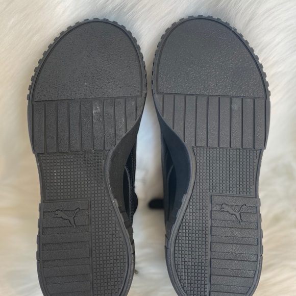 New Puma Women’s Cali Shoes in Black - Picture 7 of 8